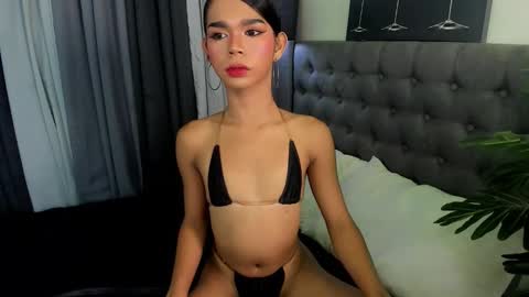 asianpetiteprincess online show from February 12, 5:52 pm