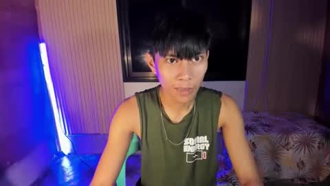 mark online show from January 8, 6:21 pm