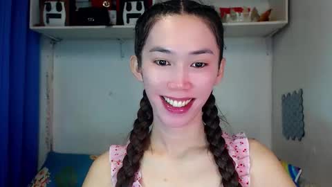 J A D E online show from March 2, 2:14 am