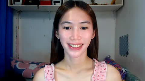 Snapshot of asianqt19 chatting on June 12, 10:14 am J A D E online show from June 12, 10:14 am
