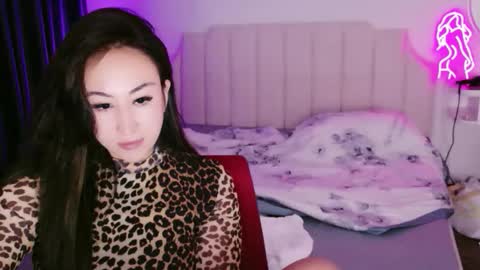 Snapshot of asianqueen777ohmi chatting on May 10, 7:52 pm Rose Mingna online show from May 10, 7:52 pm