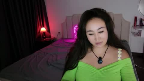 Snapshot of asianqueen777ohmi chatting on May 24, 3:17 pm Rose Mingna online show from May 24, 3:17 pm