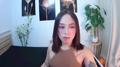 Snapshot of asiantopfucker02 chatting on October 13, 4:51 pm asiantopfucker02 online show from October 13, 4:51 pm
