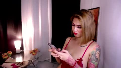 Snapshot of asiantskatie chatting on July 18, 2:49 am katie online show from July 18, 2:49 am