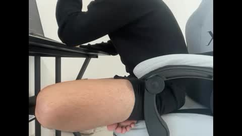 Snapshot of asianvietboy093 chatting on March 9, 12:03 am AsianVietBoys online show from March 9, 12:03 am
