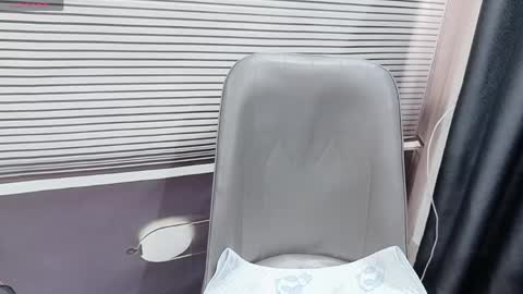 SoHye online show from April 11, 1:21 am