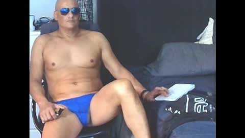 askil8802 online show from February 27, 9:20 am