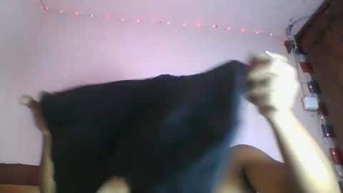 Snapshot of asmiraa chatting on April 20, 11:13 am asmiraa online show from April 20, 11:13 am