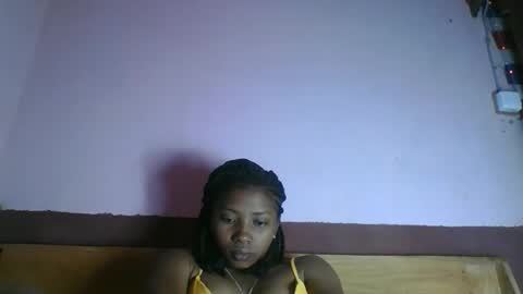 Snapshot of asmiraa chatting on April 24, 9:01 am asmiraa online show from April 24, 9:01 am