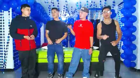 Snapshot of asmodeus7100 chatting on December 14, 12:11 am THOMAS AND DAMIAND online show from December 14, 12:11 am