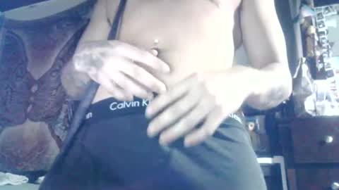 Snapshot of asmodeus_princeoflust chatting on February 2, 1:21 pm Asmodeus online show from February 2, 1:21 pm