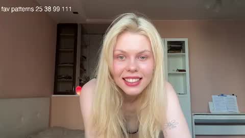 Snapshot of ass_latte chatting on June 23, 4:05 pm Sasha online show from June 23, 4:05 pm