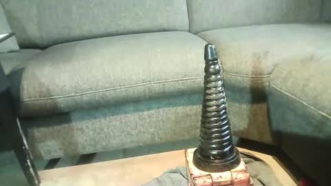 Snapshot of assforstrapon chatting on January 16, 10:42 am sissyslut online show from January 16, 10:42 am