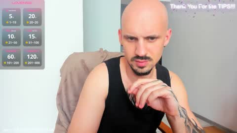 asshunter4k online show from September 19, 9:32 am