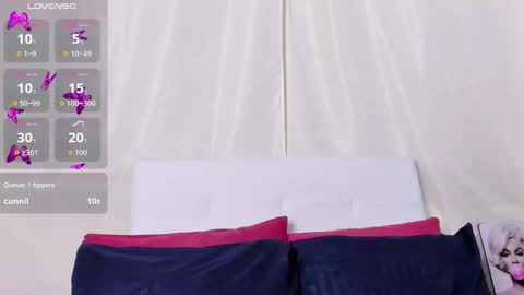 Nahomi  online show from December 2, 10:20 am