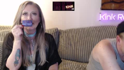 Snapshot of assleighabbott chatting on December 29, 8:33 am ASSleigh Abbott online show from December 29, 8:33 am