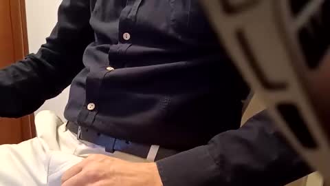 Snapshot of asssssssssseater6947 chatting on September 28, 10:31 am asssssssssseater6947 online show from September 28, 10:31 am