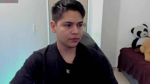 Snapshot of asta_kuro chatting on May 3, 6:30 am Asta Kuno online show from May 3, 6:30 am
