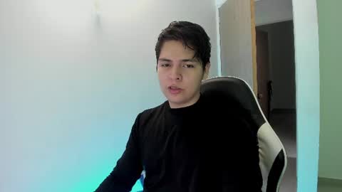 Snapshot of asta_kuro chatting on July 2, 3:29 pm Asta Kuno online show from July 2, 3:29 pm