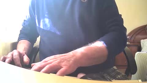 astelover online show from December 31, 2:03 pm