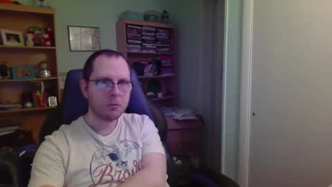 Andrew or Smiley Read the message in bold above the bio design for info on the situation. online show from December 22, 10:51 pm