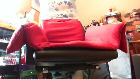 astiff1foru online show from March 7, 2:12 pm