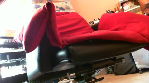 astiff1foru online show from March 8, 2:19 pm