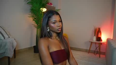 Snapshot of astrea_1 chatting on May 22, 9:31 pm Astrea online show from May 22, 9:31 pm