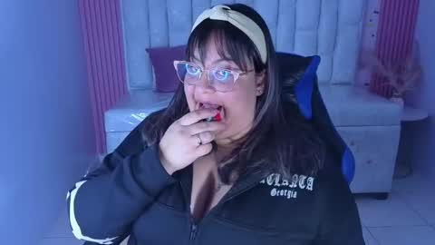 astrid1_s online show from March 7, 3:47 am