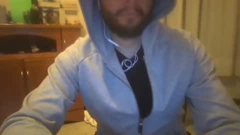 Snapshot of astro_boy_01 chatting on December 18, 12:54 am astro_boy_01 online show from December 18, 12:54 am