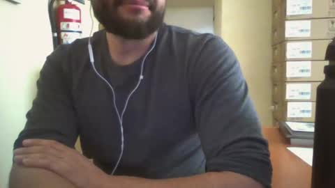 Snapshot of astro_boy_01 chatting on January 20, 9:11 pm astro_boy_01 online show from January 20, 9:11 pm