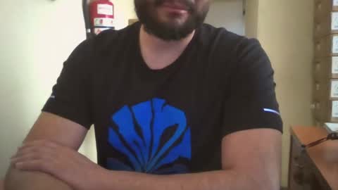 Snapshot of astro_boy_01 chatting on January 24, 9:05 pm astro_boy_01 online show from January 24, 9:05 pm