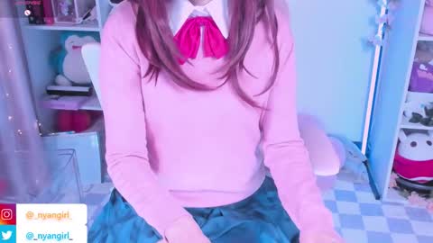 Snapshot of asuka_langleysoryu chatting on September 18, 6:32 pm Bonnie online show from September 18, 6:32 pm