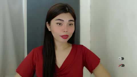 Snapshot of asuna_charming chatting on January 6, 12:02 pm asuna_charming online show from January 6, 12:02 pm