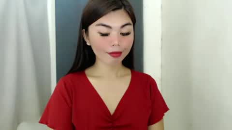 Snapshot of asuna_charming chatting on January 12, 5:34 am asuna_charming online show from January 12, 5:34 am