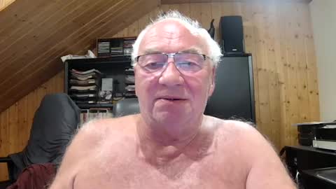 asusandy online show from July 3, 10:16 pm