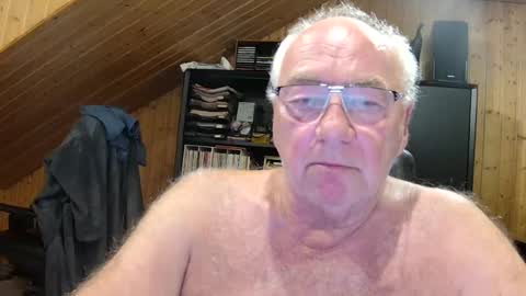 asusandy online show from July 8, 11:20 pm