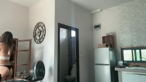 Snapshot of atara25 chatting on February 27, 6:46 am Atara online show from February 27, 6:46 am