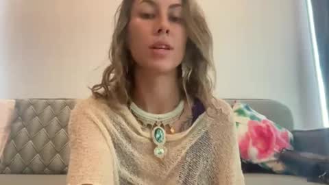 Snapshot of atara25 chatting on March 2, 7:09 am Atara online show from March 2, 7:09 am