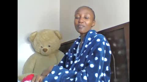 atara_seren online show from March 27, 8:30 pm