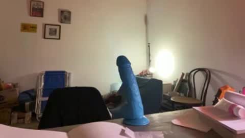 Snapshot of ataraxia555 chatting on June 8, 10:21 pm Atraxia online show from June 8, 10:21 pm