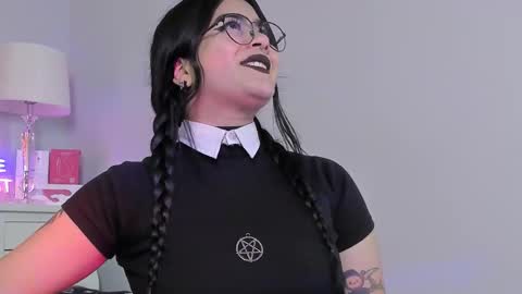 Athena online show from December 3, 7:45 pm