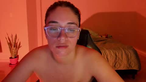 atenas online show from February 22, 9:41 am