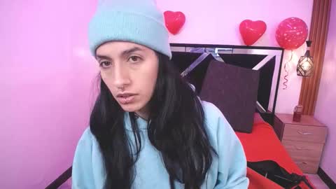 Snapshot of atenea_420 chatting on February 19, 1:07 pm COLOMBIA online show from February 19, 1:07 pm