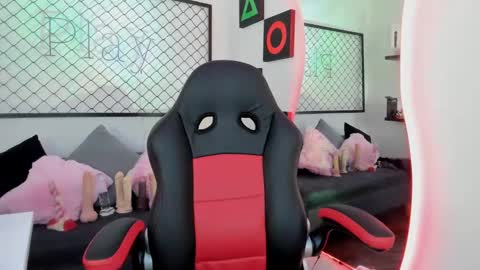 ATENEA online show from February 3, 1:19 pm