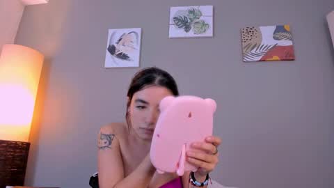 Snapshot of atenea_storm chatting on October 13, 3:39 am Atenea online show from October 13, 3:39 am