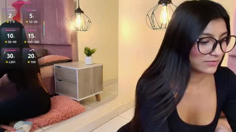 Snapshot of ateneaaa_ chatting on February 23, 7:22 pm ateneaaa_ online show from February 23, 7:22 pm