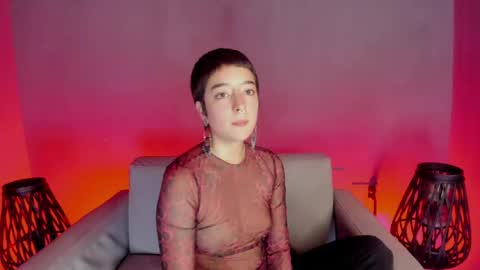 Snapshot of atheena__ chatting on May 23, 12:31 pm Athenea online show from May 23, 12:31 pm