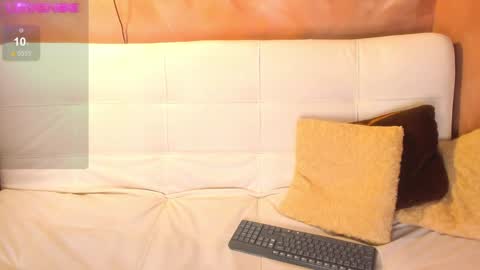 ATENEA MAKRI online show from December 11, 5:26 pm