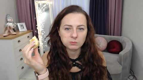 Athena Panther online show from December 26, 5:58 am